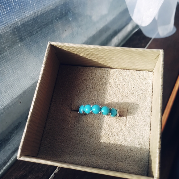 Jewelry - Ring